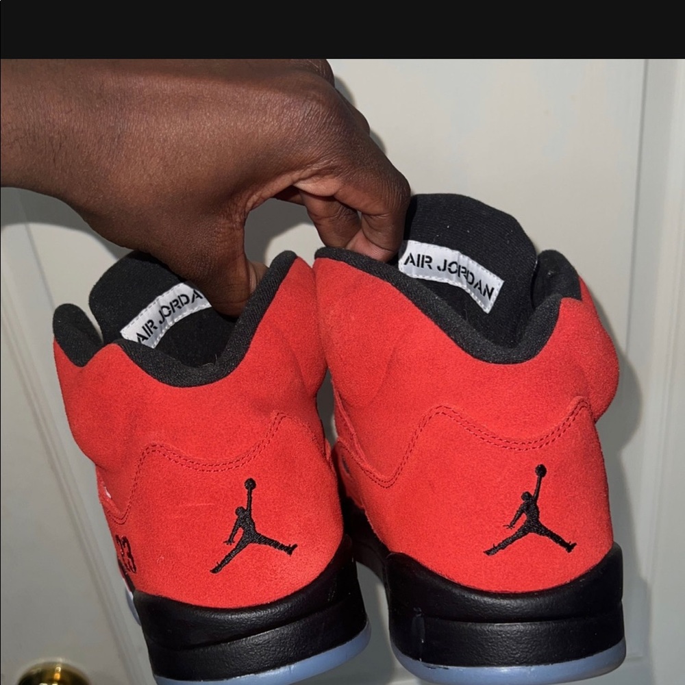 Jordan 5 - Picture 2 of 3